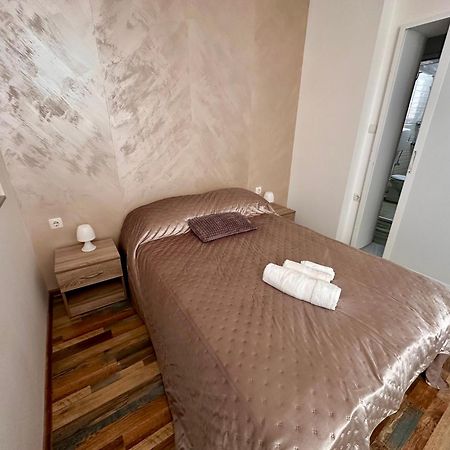 Hotel Navial 1 à Gabrovo Extérieur photo